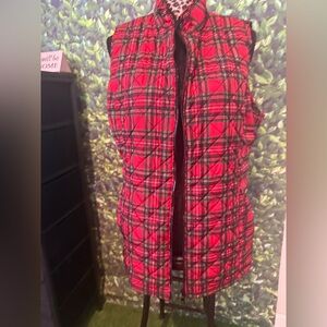 Red Plaid Quilted Vest p62